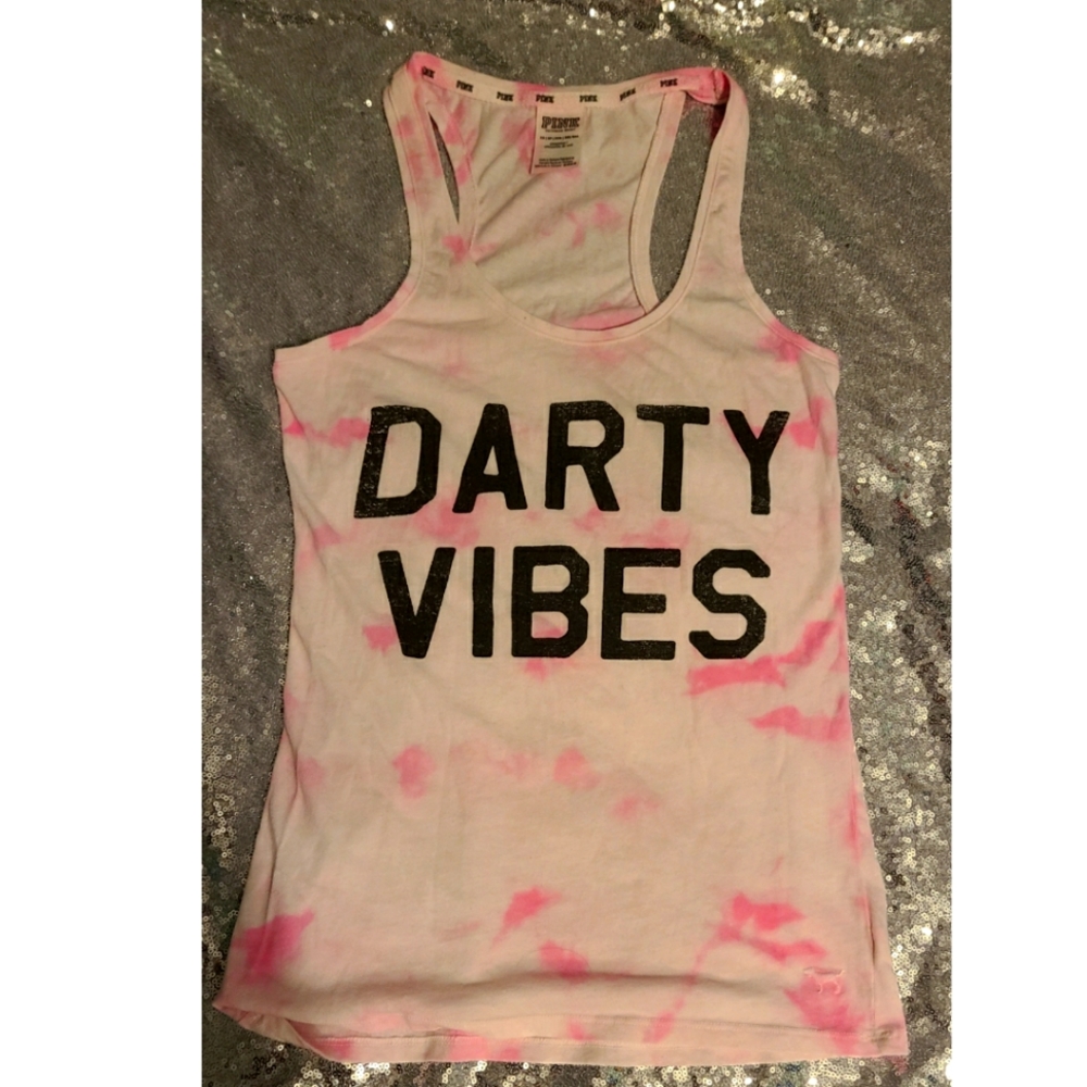 CUTE "DARTY VIBES" VS PINK Tank XS
